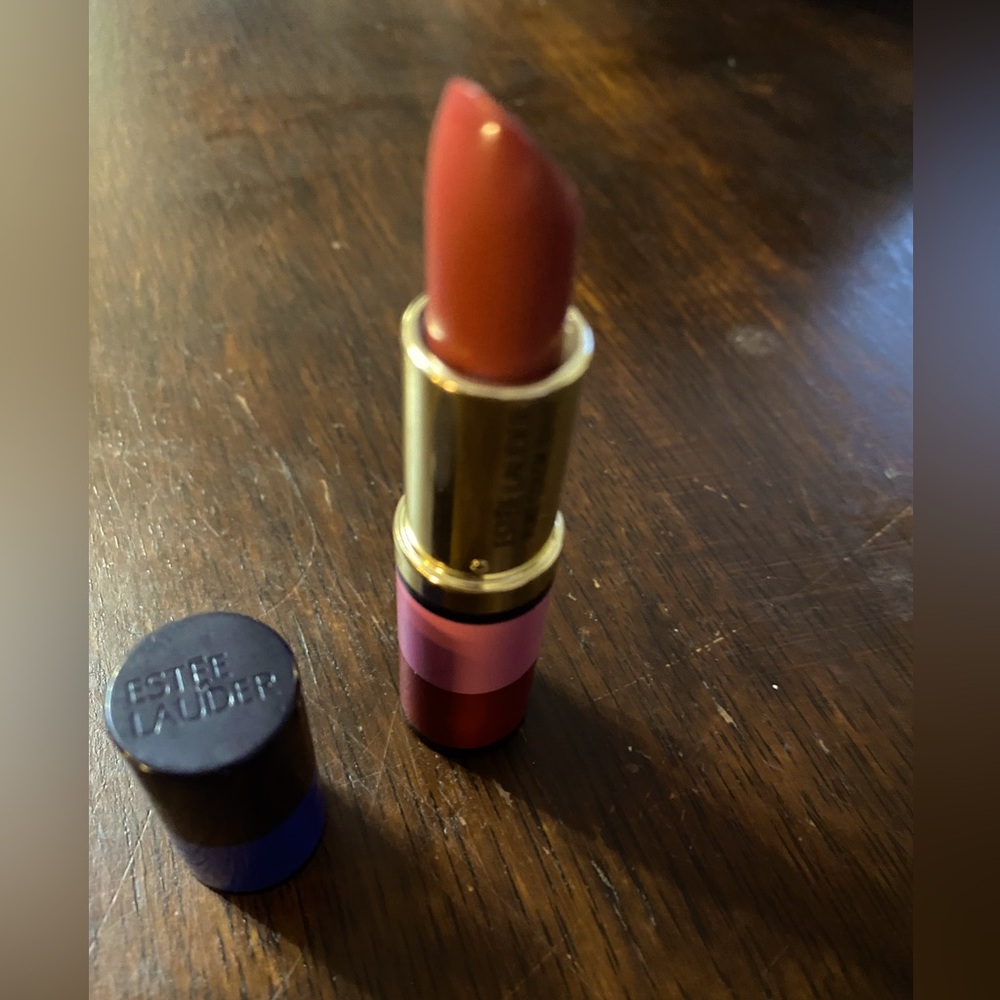 ESTEE LAUDER PURE COLOR ENVY lipstick